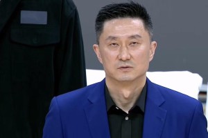 九游娱乐登录入口-广东男篮想下赛季夺冠，机会来了！签下这几条大鱼，强势崛起