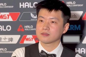 九游娱乐登录入口-赵心童：晖哥是中国斯诺克开山之人，说我超越他是不可能的事